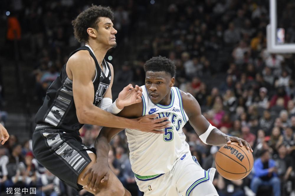 他在季后赛 他在季后赛