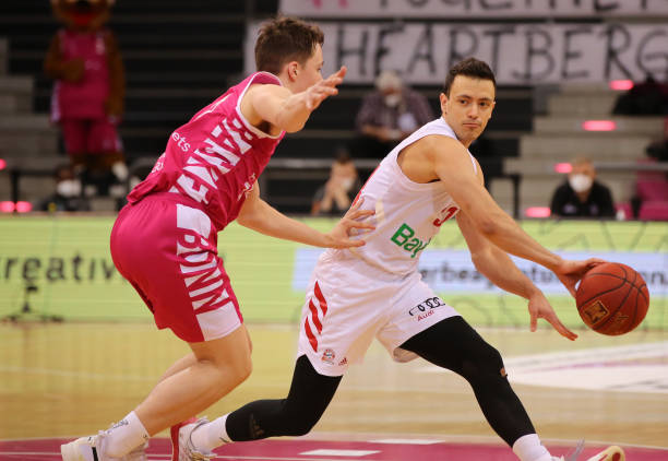 裁的必要性 裁的必要性