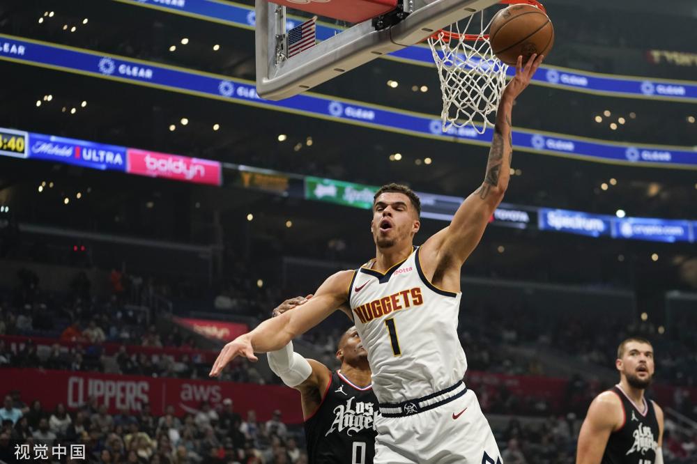 亚洲行期间 亚洲行期间