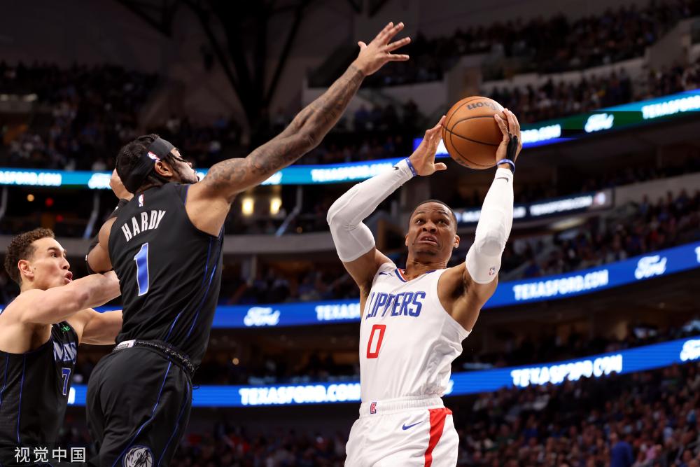 争季后赛的 争季后赛的