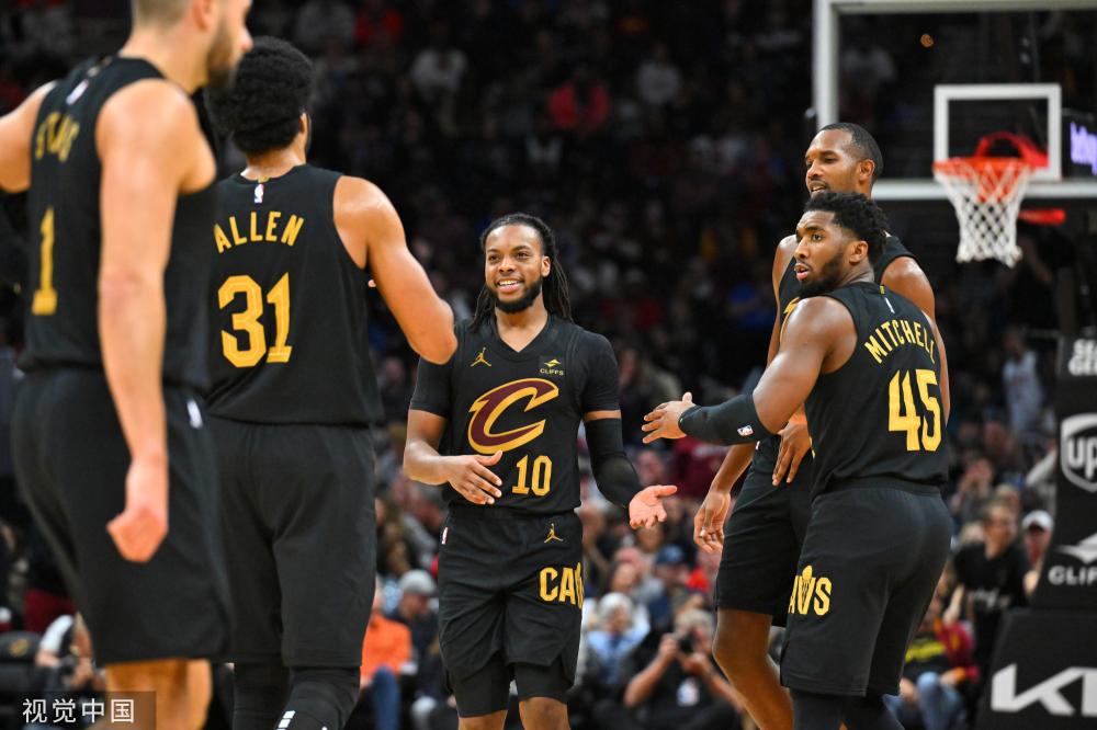 寒冷季节的 寒冷季节的